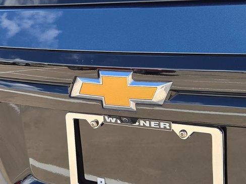 Certified 2026 Chevrolet Traverse LT FWD image 28