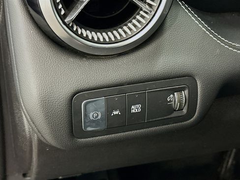 Used 2024 Chevrolet Blazer EV LT image 17