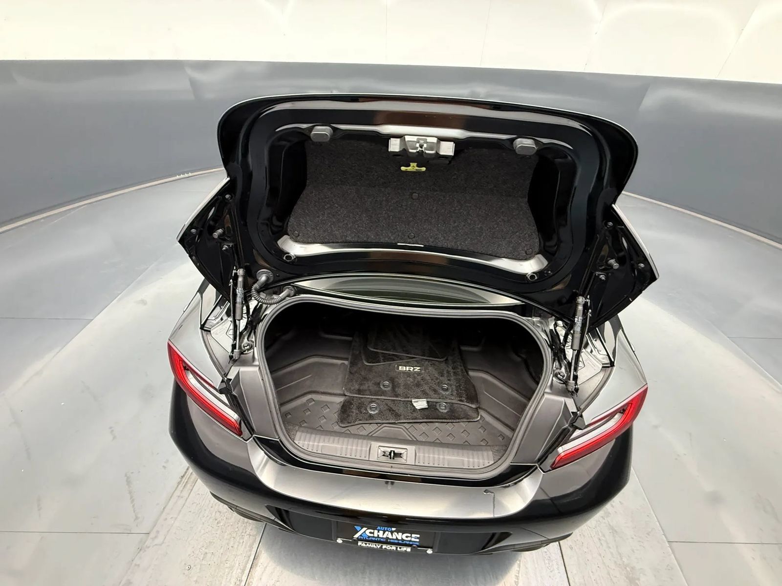 Used 2025 Subaru BRZ tS RWD image 27