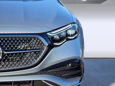 New 2026 Mercedes-Benz E 350 Sedan image 11