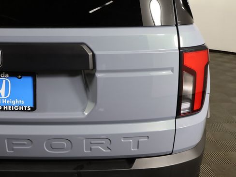 Used 2026 Honda Passport RTL image 16