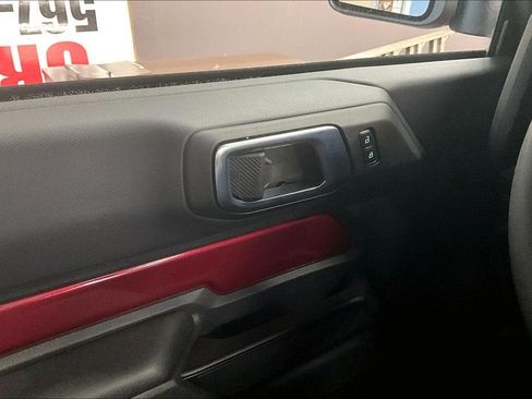 Used 2025 Ford Bronco 2-Door image 36