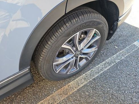 Used 2021 Honda CR-V Touring image 16