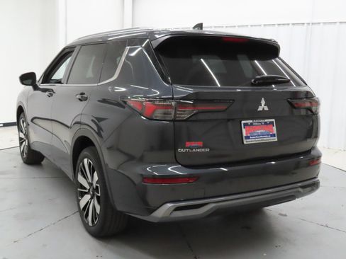 New 2026 Mitsubishi Outlander SEL FWD image 6