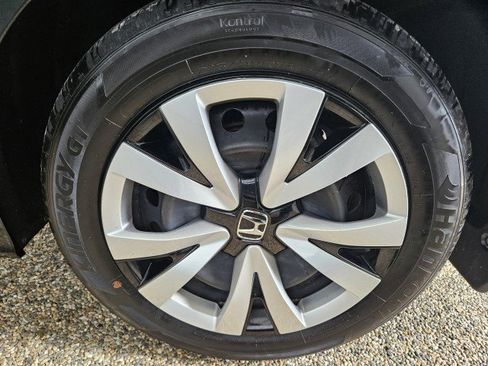 Used 2024 Honda Civic LX image 30