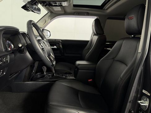 Used 2020 Toyota 4Runner TRD Off-Road Premium image 22
