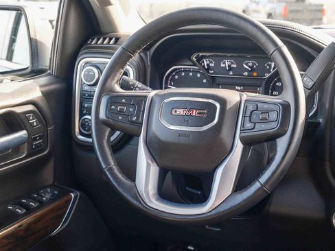 Used 2020 GMC Sierra 1500 SLT w/ SLT Premium Package AWD/4WD image 17