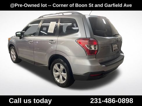 Used 2014 Subaru Forester 2.5i Premium w/ Popular Package #2 AWD/4WD image 4