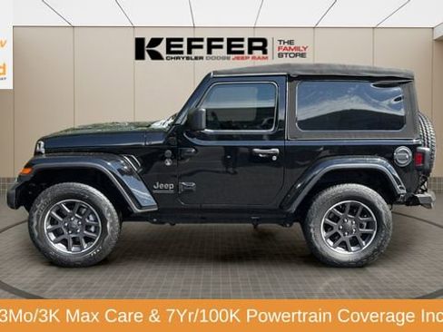 Certified 2021 Jeep Wrangler Sport AWD/4WD image 2