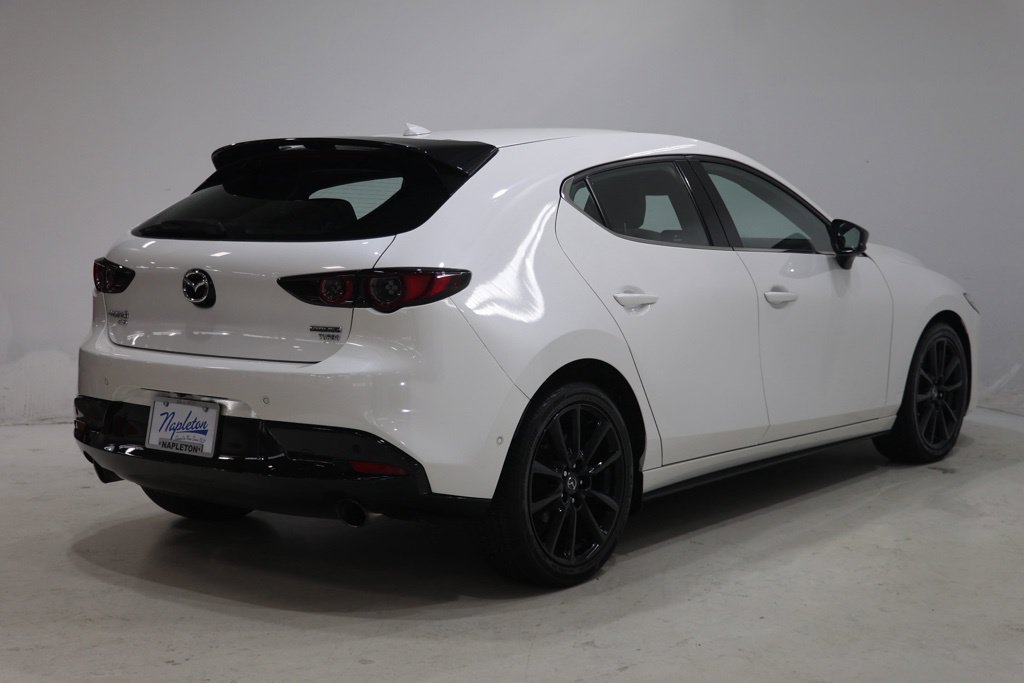Used 2021 MAZDA MAZDA3 Hatchback w/Premium Plus Pkg AWD/4WD image 7
