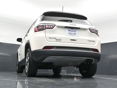 Used 2020 Jeep Compass Limited AWD/4WD image 34