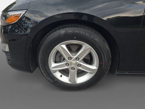Used 2021 Chevrolet Malibu LS FWD image 10