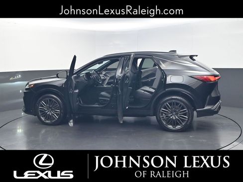 Used 2023 Lexus RX 500h F Sport w/ Cold Area Package AWD/4WD image 37