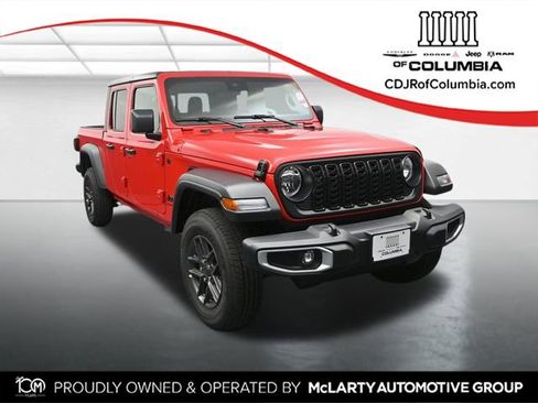 New 2025 Jeep Gladiator Sport image 1