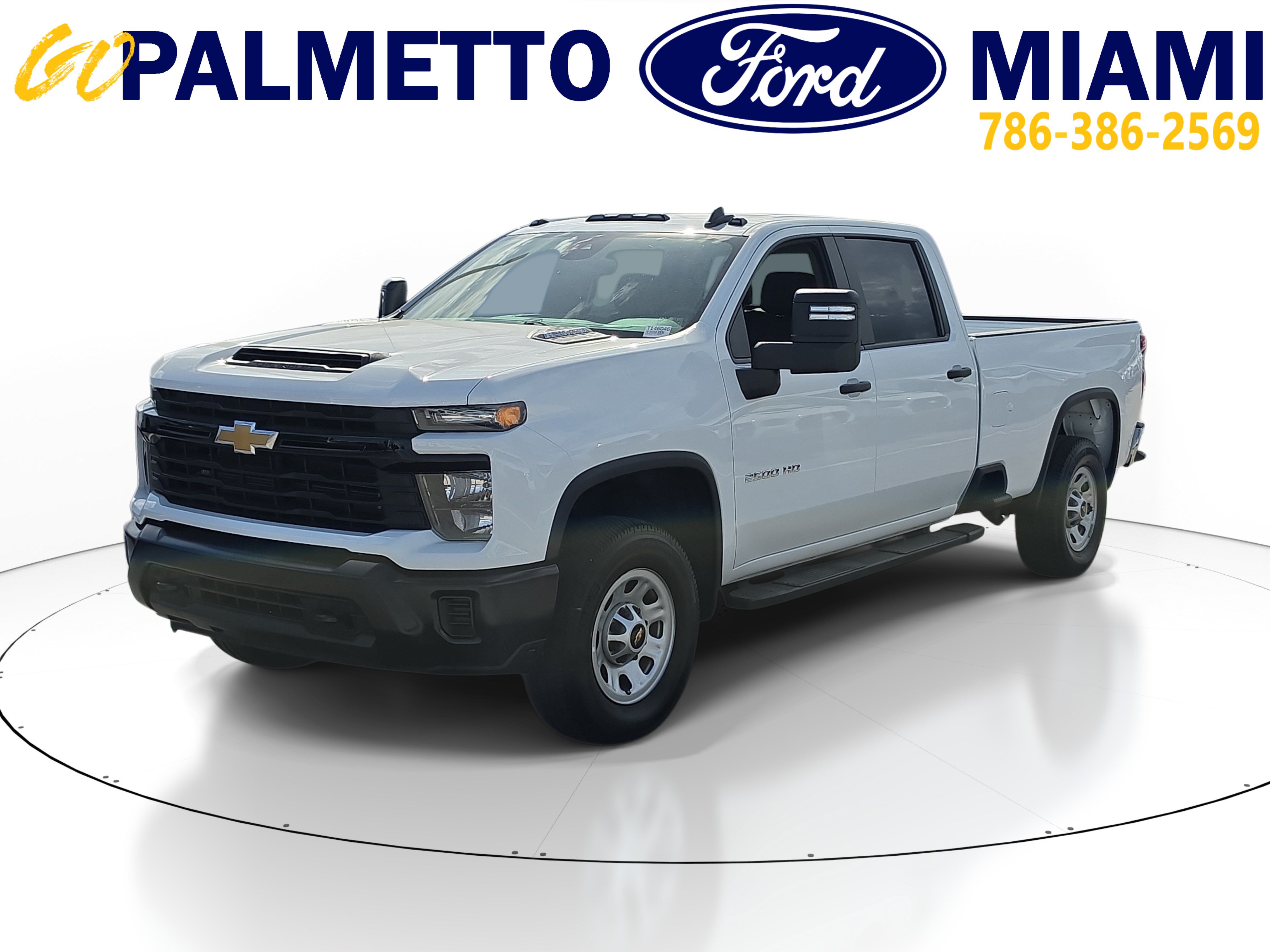 Used 2025 Chevrolet Silverado 2500 W/T AWD/4WD image 3