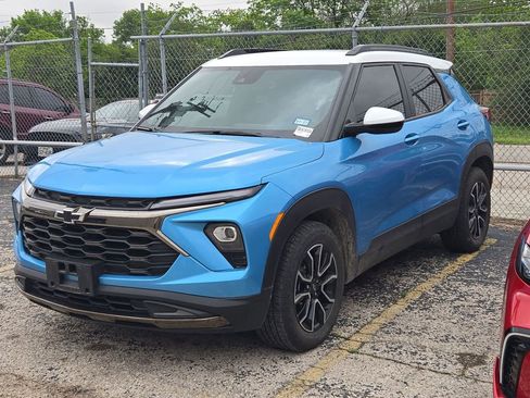 Used 2025 Chevrolet TrailBlazer ACTIV w/ Convenience Package image 5