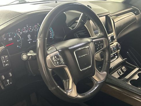 Used 2018 GMC Yukon Denali w/ Open Road Package AWD/4WD image 14