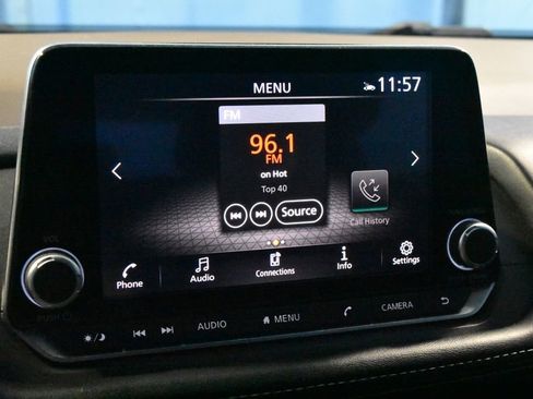 Certified 2023 Nissan Rogue SV w/ SV Premium Package FWD image 10