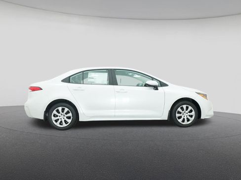 New 2026 Toyota Corolla LE image 27