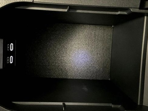 Certified 2025 Toyota RAV4 XLE image 41