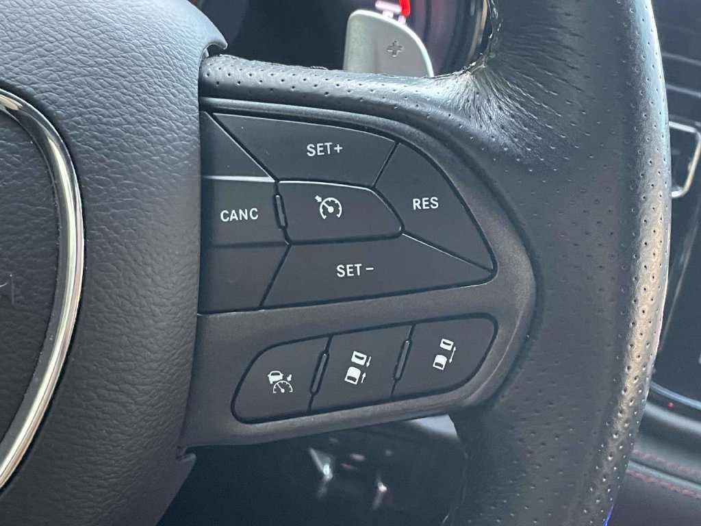 Used 2023 Dodge Durango GT AWD/4WD image 32