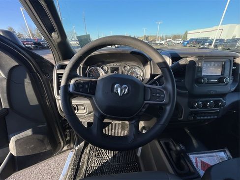 New 2023 RAM 3500 Tradesman image 9