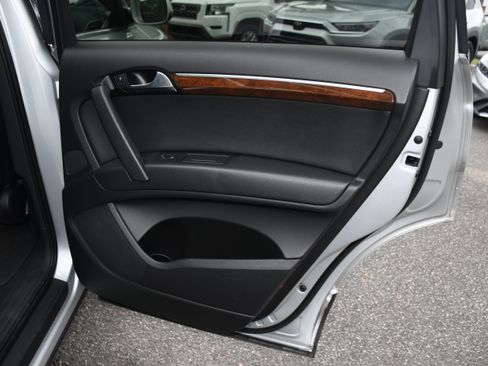 Used 2011 Audi Q7 TDI Premium AWD/4WD image 20
