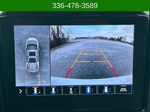 Used 2021 Chevrolet Traverse Premier image 20