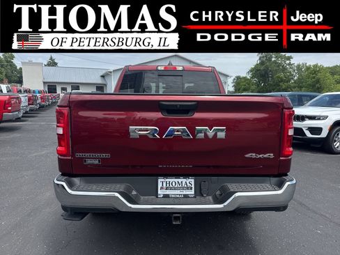 Used 2025 RAM 1500 Big Horn AWD/4WD image 6