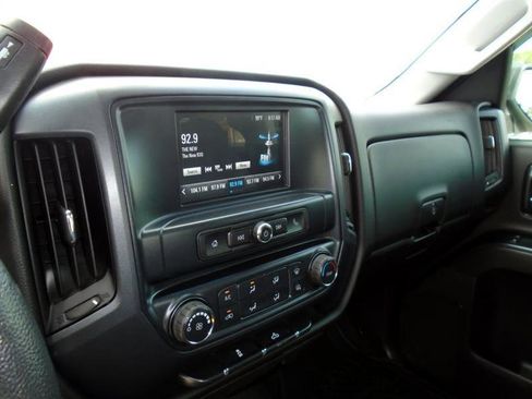 Used 2018 Chevrolet Silverado 1500 W/T w/ WT Convenience Package image 11