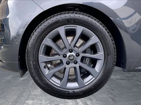 Used 2023 Land Rover Range Rover Sport SE Dynamic image 33