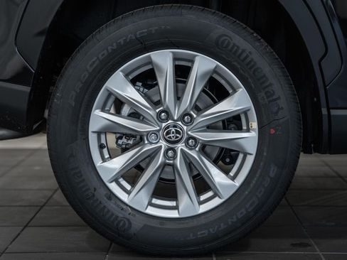 New 2026 Toyota Corolla Cross LE image 14