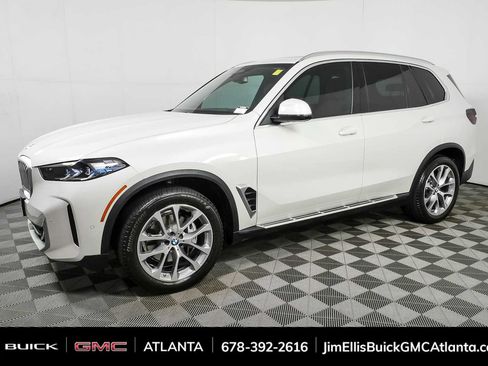 Used 2026 BMW X5 xDrive40i w/ Executive Package AWD/4WD image 28