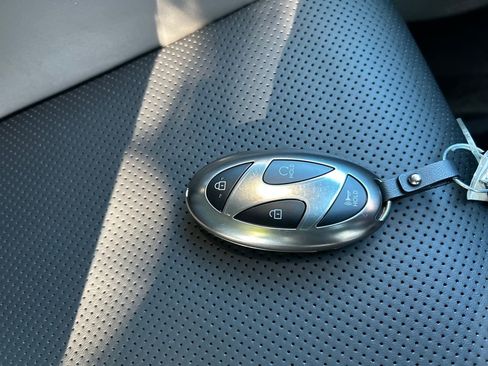 Used 2025 Hyundai Santa Fe SEL image 30