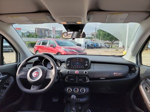 Used 2018 FIAT 500X Trekking FWD image 17