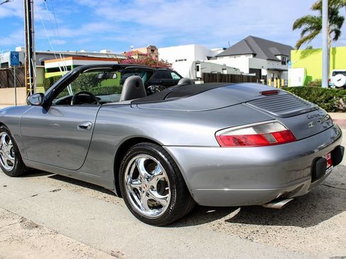 Used 2001 Porsche 911 Cabriolet image 3