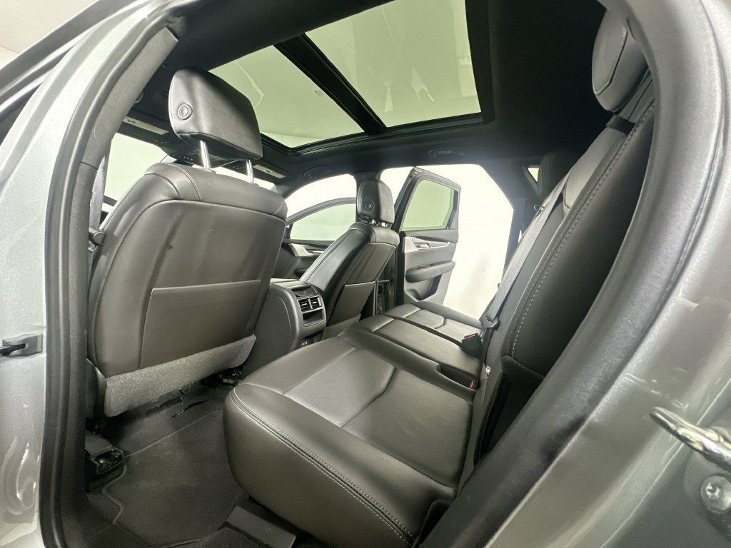 Used 2024 Cadillac XT5 Premium Luxury FWD image 15