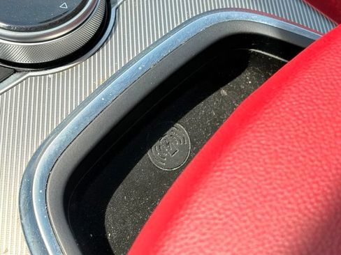 Used 2023 Alfa Romeo Stelvio Veloce AWD/4WD image 17