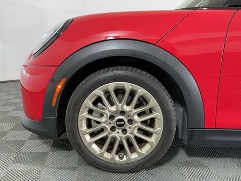 Certified 2025 MINI Cooper S image 8