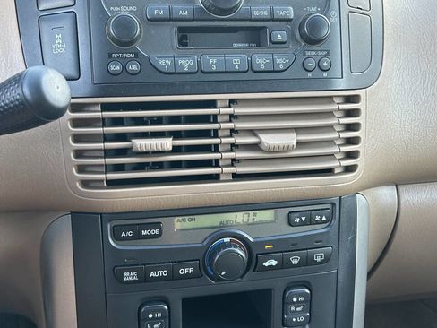 Used 2004 Honda Pilot EX image 9