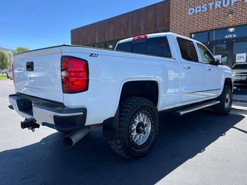 Used 2015 Chevrolet Silverado 2500 LTZ w/ Duramax Plus Package AWD/4WD image 30
