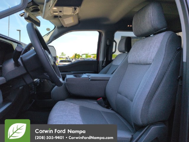 New 2026 Ford F250 XLT w/ XLT Premium Package AWD/4WD image 23