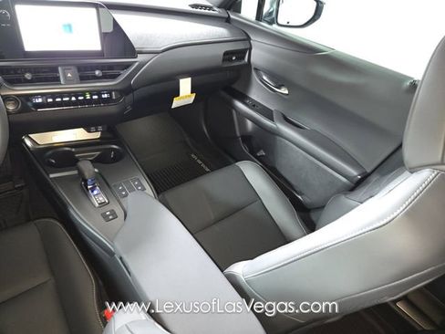 New 2026 Lexus UX 300h FWD image 14