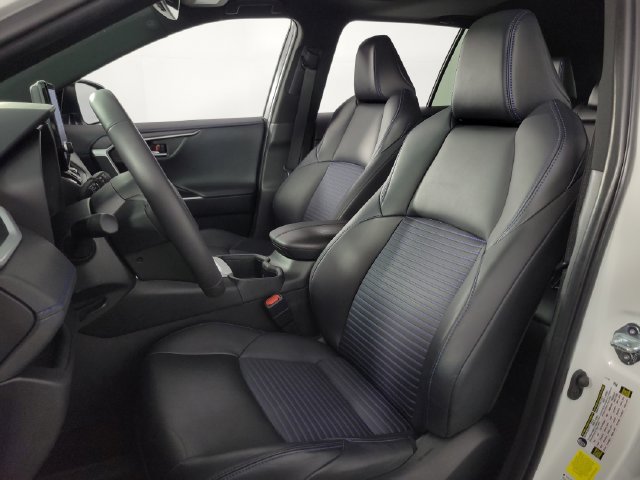 Used 2024 Toyota RAV4 XSE w/ Weather Package AWD/4WD image 14