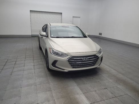 Used 2018 Hyundai Elantra SEL FWD image 13