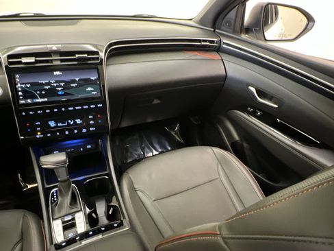 Used 2022 Hyundai Santa Cruz Limited image 31