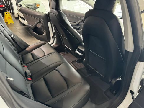 Used 2018 Tesla Model 3 Long Range AWD/4WD image 14