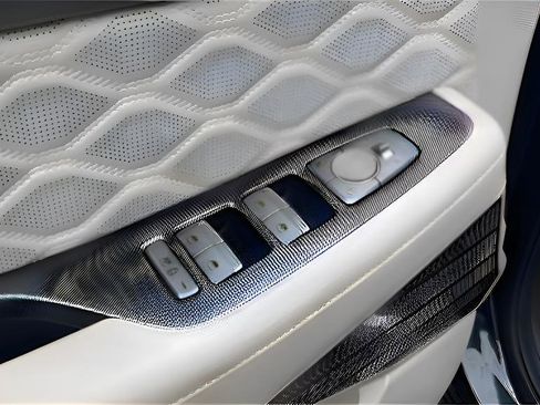 Used 2020 Hyundai Palisade Limited image 21