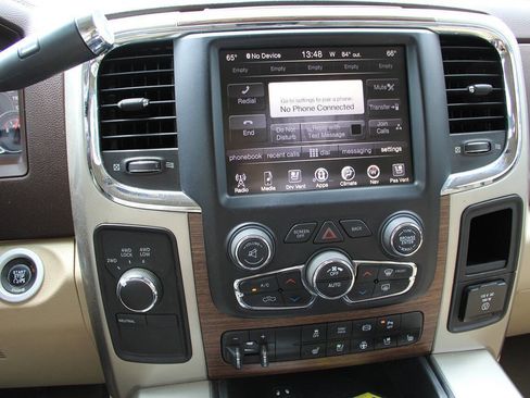 Used 2015 RAM 2500 Laramie w/ Protection Group AWD/4WD image 25