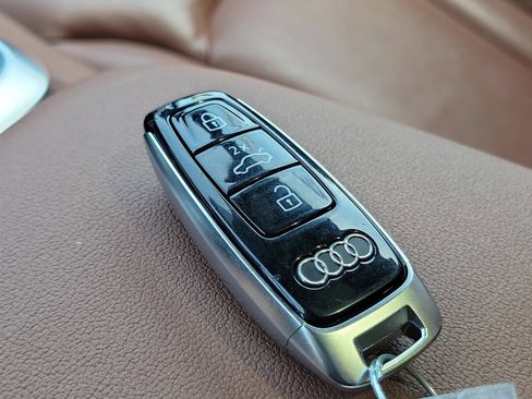 Used 2021 Audi Q7 2.0T Premium w/ Convenience Package AWD/4WD image 41